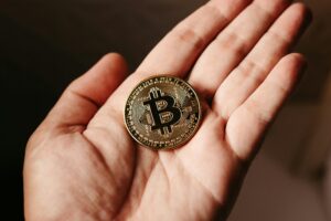 “Future of Cryptocurrency in the USA 2025 – Bitcoin and Digital Dollar Trends”
